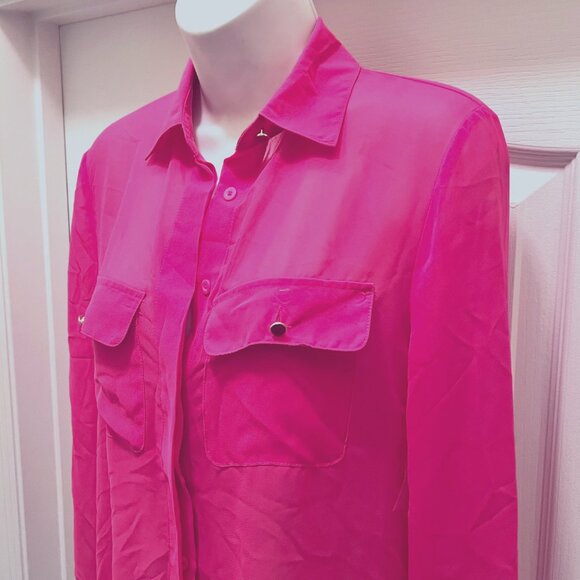 Bisou Bisou-NWT- Women's Long Sleeve Hot Pink Button Up Blouse-XS-Slit Up Back - Picture 4 of 16
